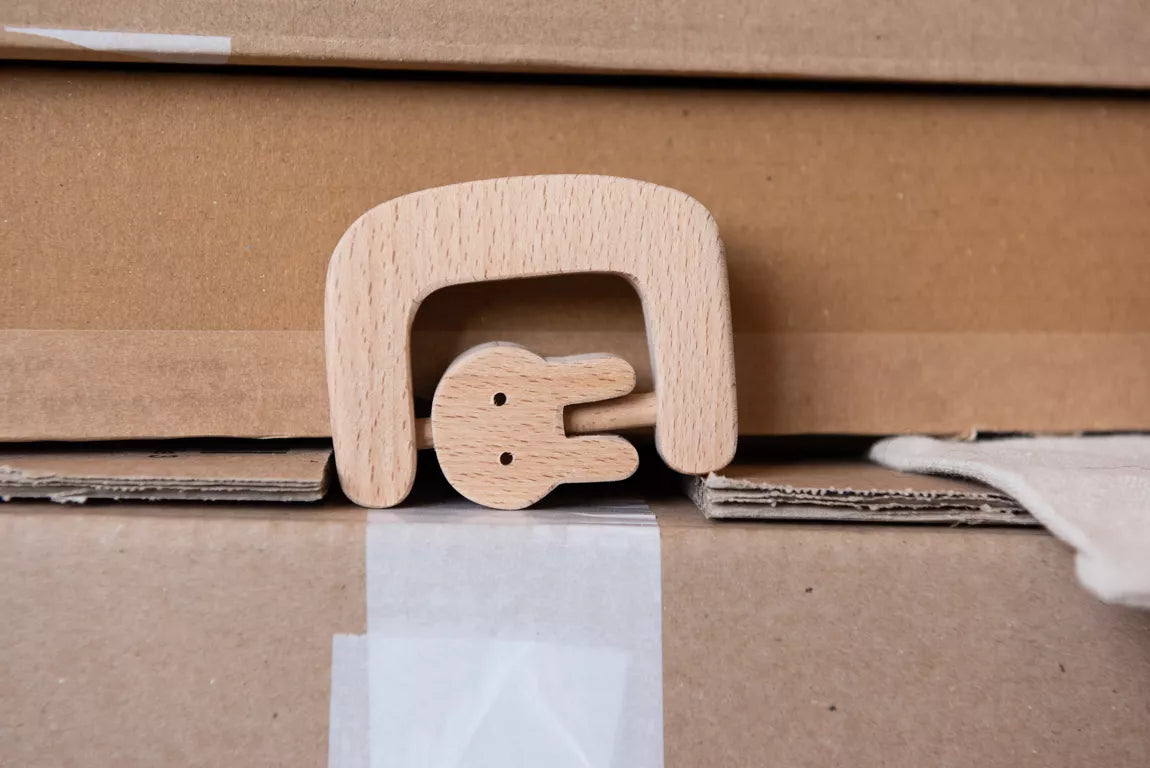 🐰 Hochet en bois LAPIN personnalisable par gravure laser – Jouet naturel pour bébé 🌿