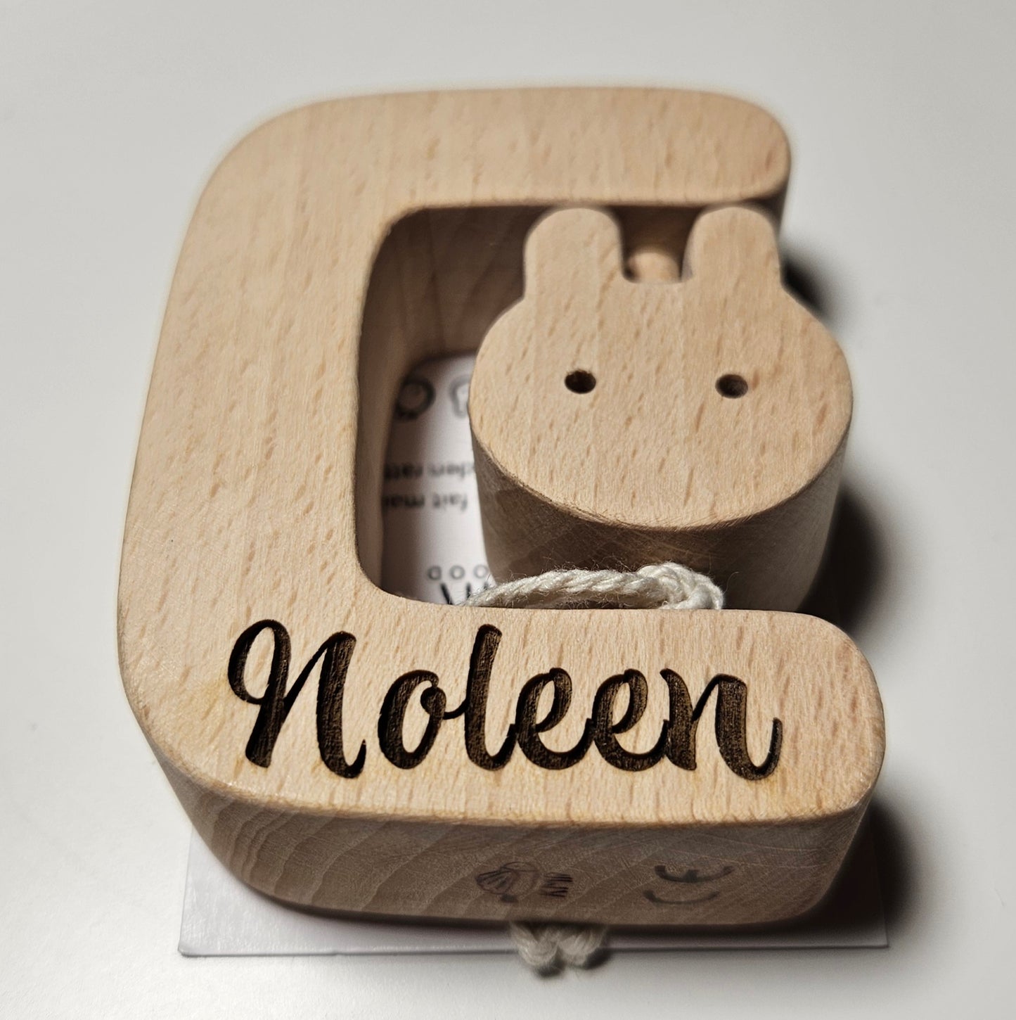 🐰 Hochet en bois LAPIN personnalisable par gravure laser – Jouet naturel pour bébé 🌿